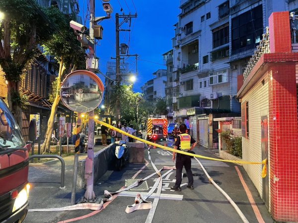 Tucheng Apartment s steel battery charging caused a fire! How long does a steel battery last? 7 tips to ensure safety when using correctly