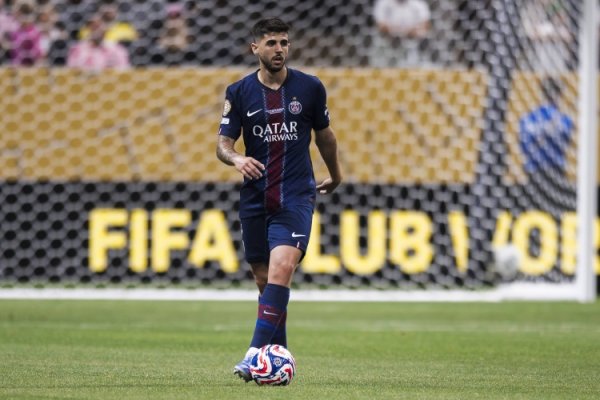 British media: Bournemouth is interested in Berardo, and players have been recommended to Liverpool and Chelsea