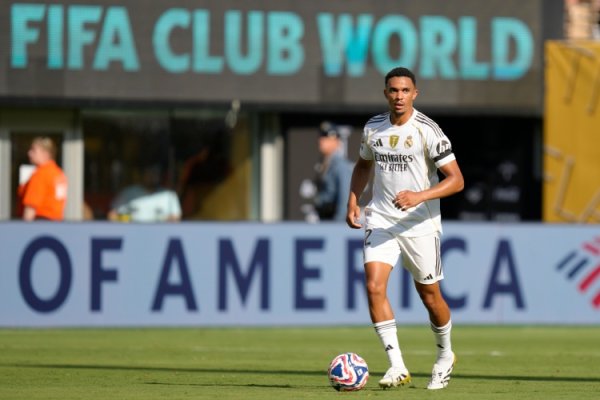 Ass: Rees James has the advantage in England s right-back competition, Arnold needs to convince Tuchel