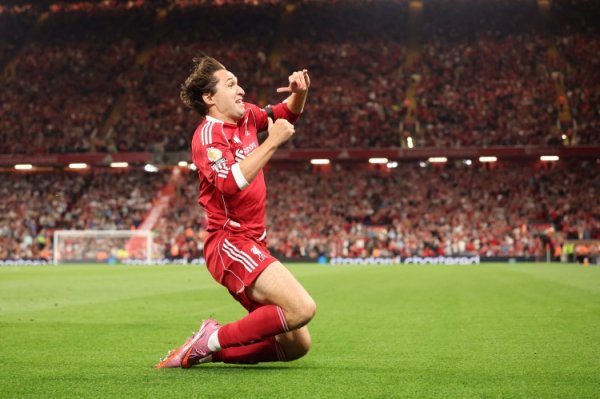 Echo: Besiktas is interested in Chiesa, but Liverpool is determined to keep people