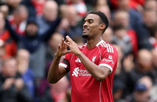 BBC: Liverpool s central defender s choice is extremely limited, Heraffenberg may retreat if necessary